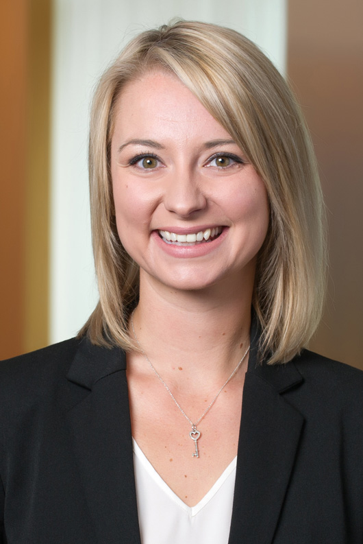 Stephanie Brooker, Jones Day IP Legal Intern